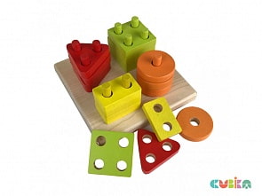 Сортер деревянный - Геометрические фигуры, квадратный, 17 деталей (Cubika, 13791)