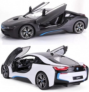 Радиоуправляемая машина BMW i8 с дистанционно открывающимися дверьми (RASTAR, 71000) 