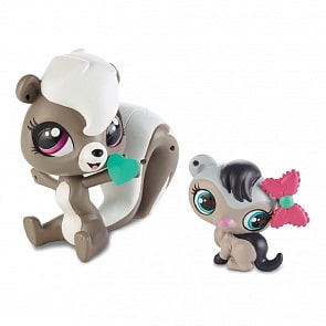 Littlest Pet Shop. Набор - Скунс и малыш-хорёк, серия Стильные питомцы  (Hasbro, a8425-a7313)